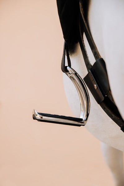 Practical tips for choosing the right stirrups for riding regardless of discipline