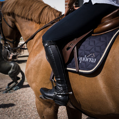 What happens when a rider gets caught in stirrups?