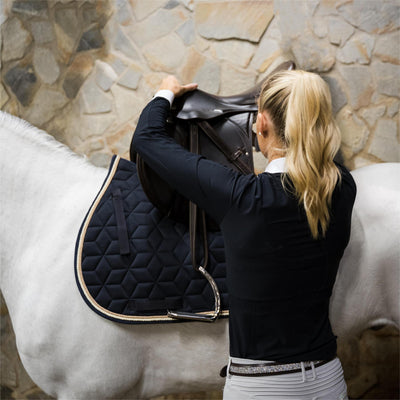 Keep your saddle pad clean with these instructions